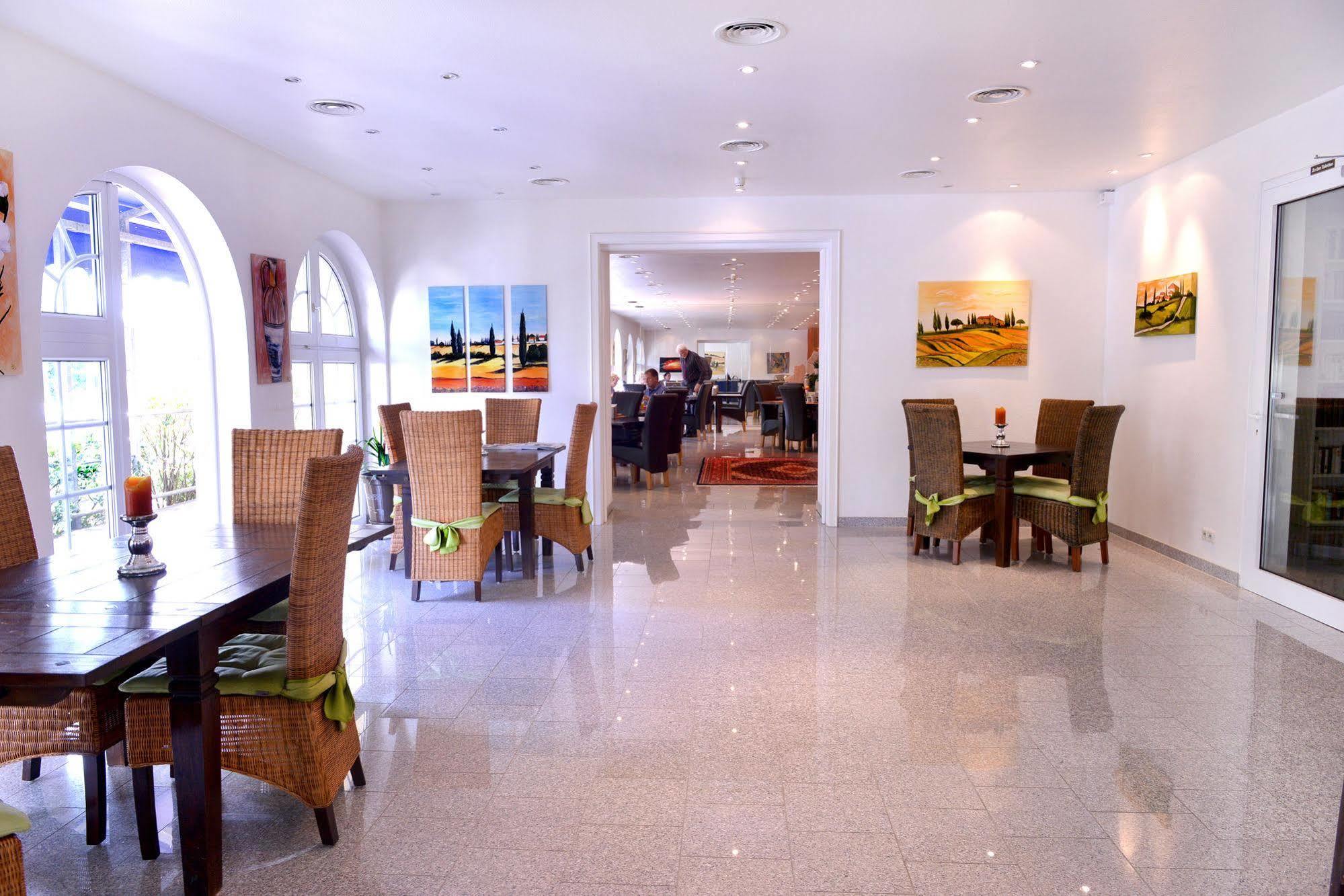 Alpha Hotel Garni Dietzenbach Extérieur photo